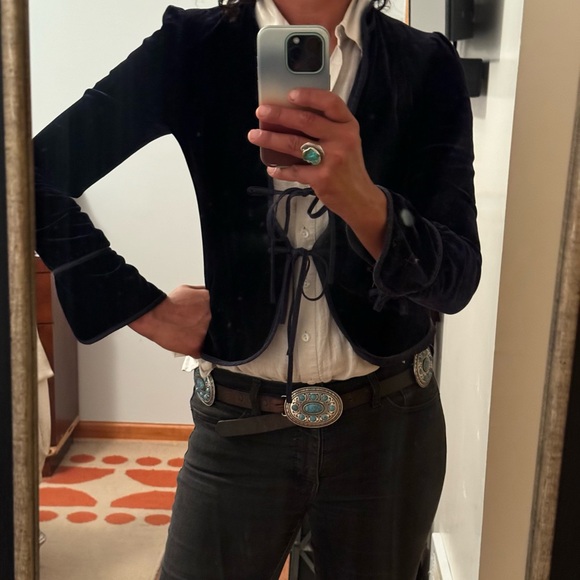 Banana Republic velvet blazer - Picture 8 of 8